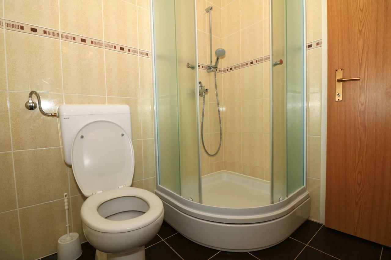 Apartments Sladana يزيرا المظهر الخارجي الصورة