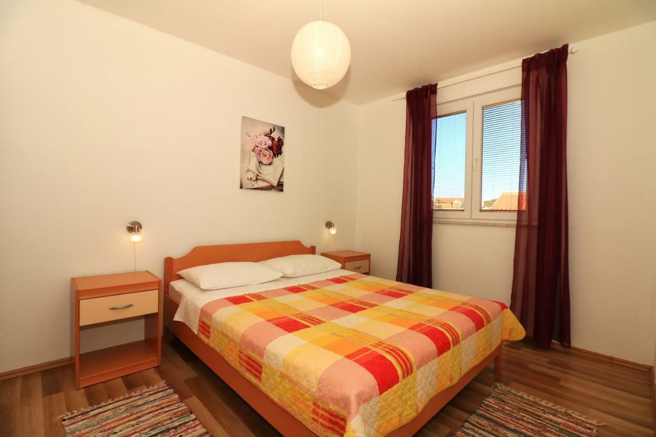 Apartments Sladana يزيرا المظهر الخارجي الصورة