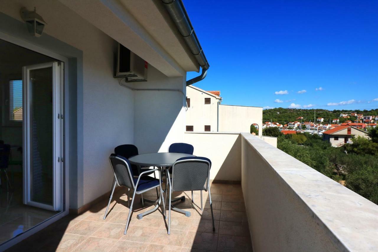 Apartments Sladana يزيرا المظهر الخارجي الصورة
