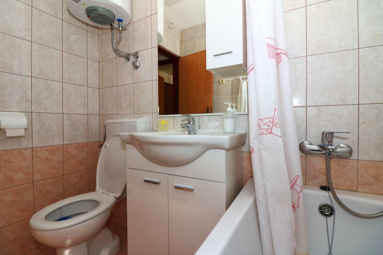 Apartments Sladana يزيرا المظهر الخارجي الصورة