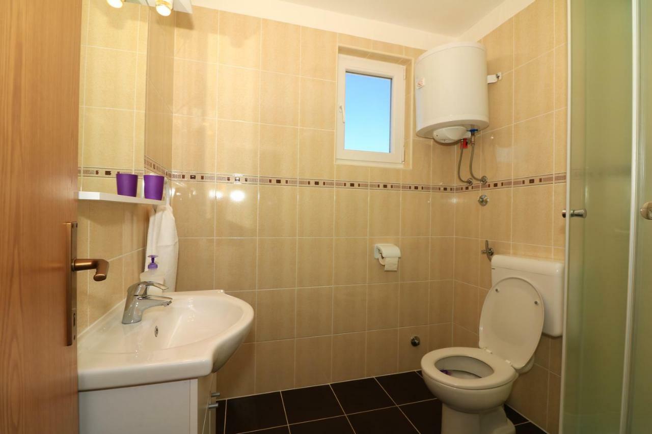 Apartments Sladana يزيرا المظهر الخارجي الصورة