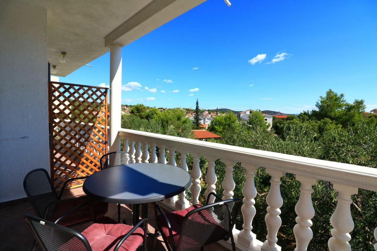 Apartments Sladana يزيرا المظهر الخارجي الصورة