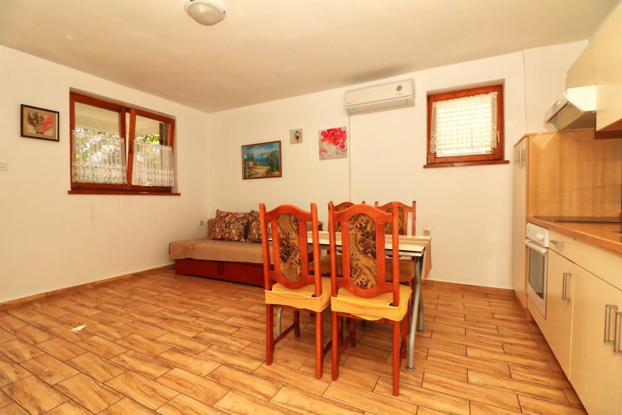 Apartments Sladana يزيرا المظهر الخارجي الصورة