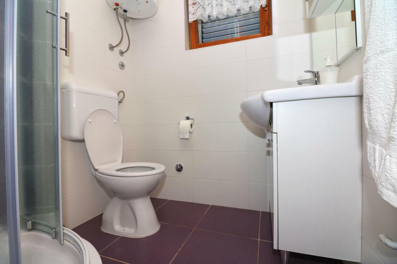Apartments Sladana يزيرا المظهر الخارجي الصورة