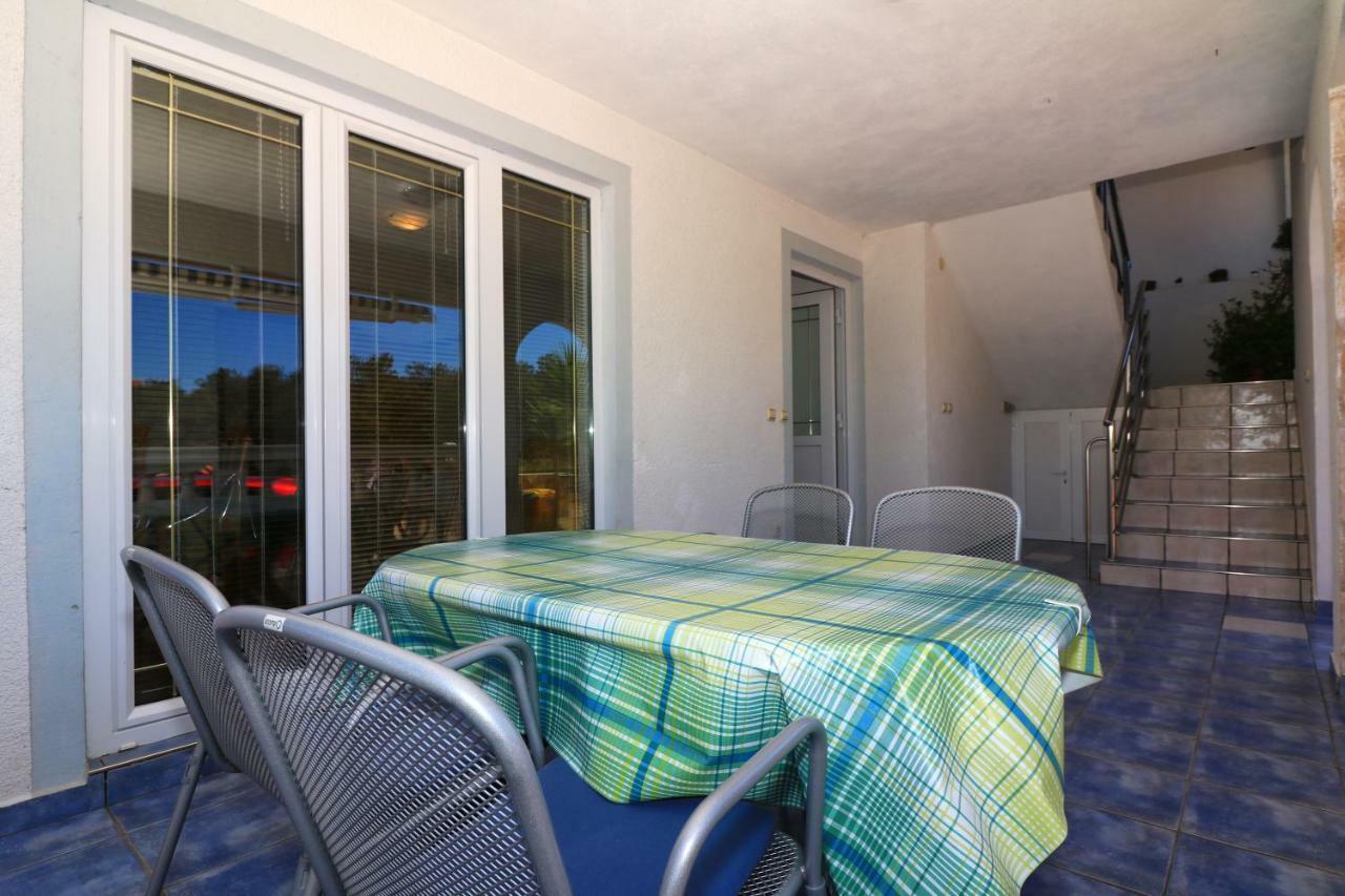 Apartments Sladana يزيرا المظهر الخارجي الصورة